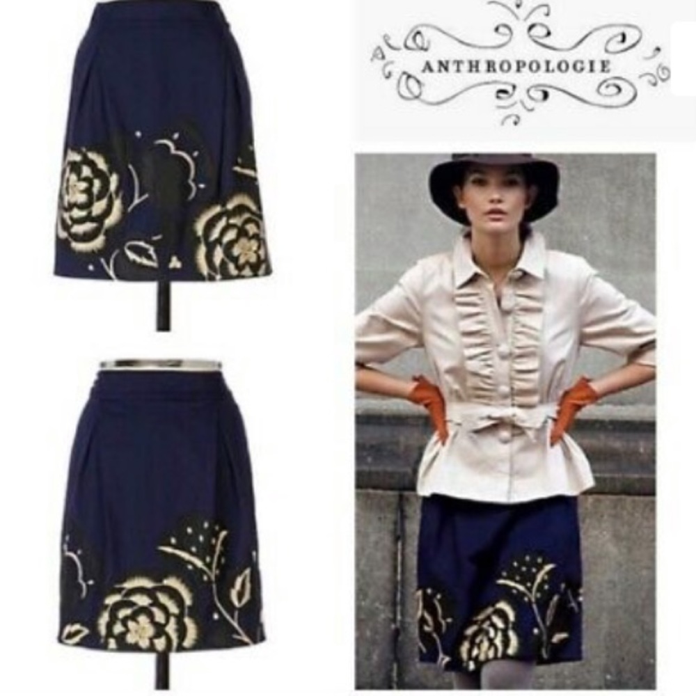 Anthropologie Navy Skirt with flowers size 4